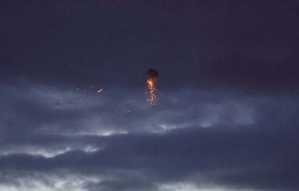 Силы противовоздушной обороны отражают атаку украинских беспилотников на Крым