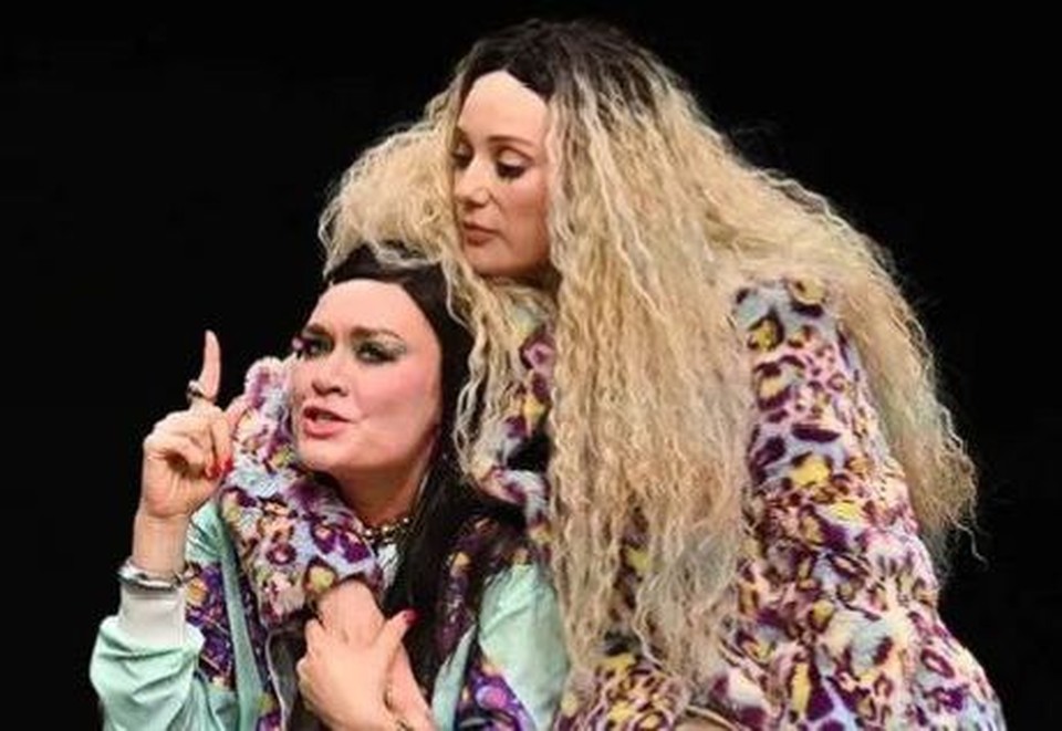 Чулпан Хаматова оскандалилась с Марией Машковой во время провального спектакля: зрители требовали прекратить безобразие