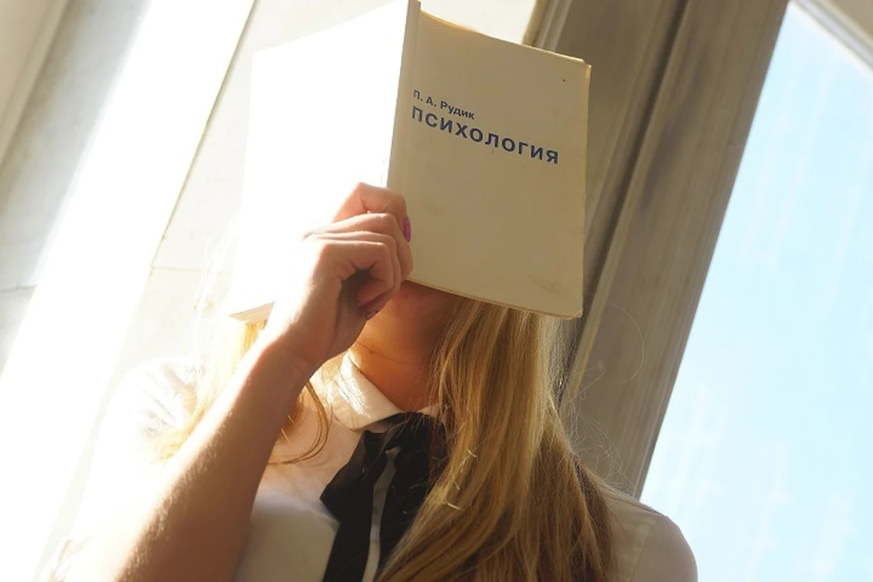 При этом среди специалистов данного профиля наблюдается кадровая текучка.