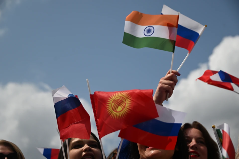 Церемония открытия индийских генконсульств в Казани и Екатеринбурге состоялась в Москве 19 ноября.