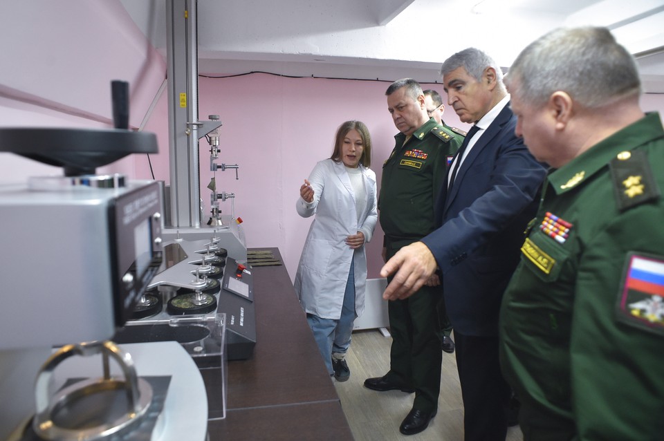 В Московской области открыт швейный комплекс по производству полевой формы