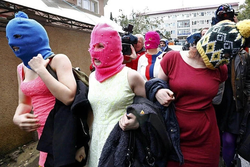 Группу Pussy Riot* окончательно признали экстремистской