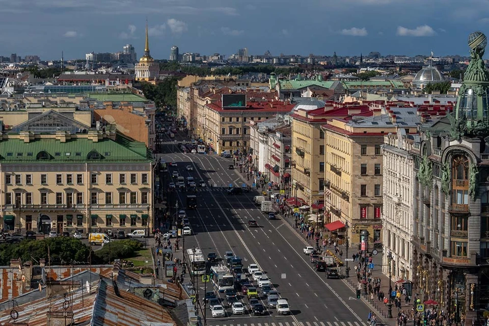 В Петербурге успели отремонтировать почти 100 детских и спортивных площадок.