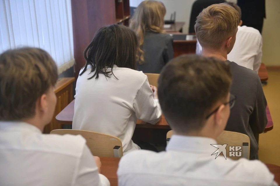 В финалы Всероссийских профессиональных конкурсов вышли 6 свердловских педагогов