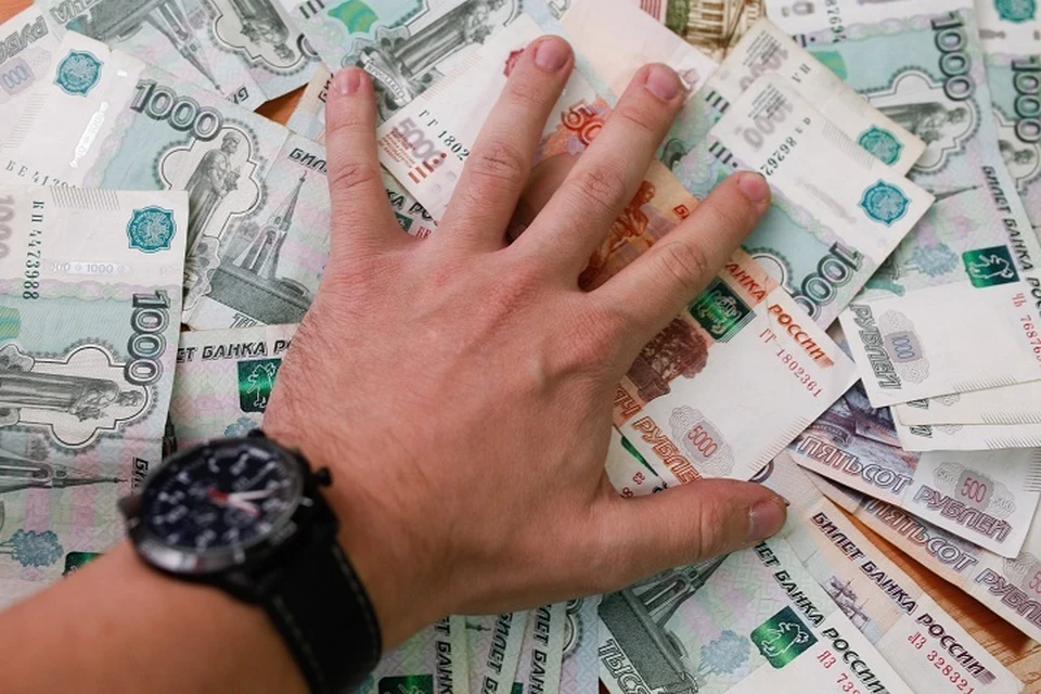 33 миллиона рублей наличными изъяли у вымогателей