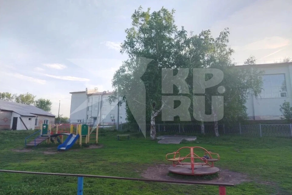 ЧП произошло на этой детской площадке