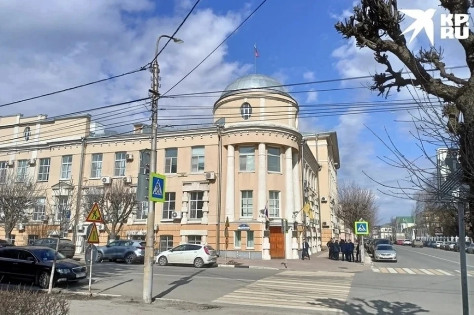 Должности начальника управления ЖКХ и замглавы администрации Рязани совместят.