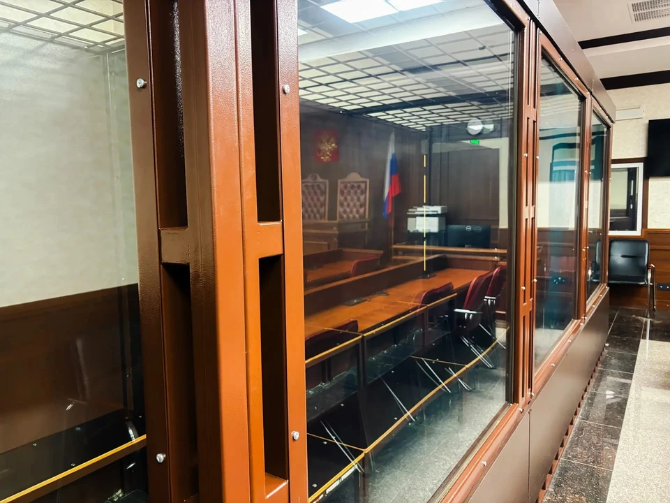 Суд назначил виновному наказание в виде 17 лет лишения свободы в исправительной колонии строгого режима. Фото: Южный окружной военный суд.