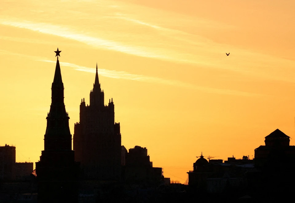 Россия обратится в Международный суд ООН из-за ущемления прав русских в Балтии