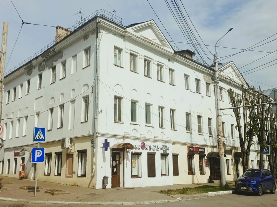 В Калуге отреставрируют дом купцов Фалеевых на пересечении Театральной и Кропоткина.