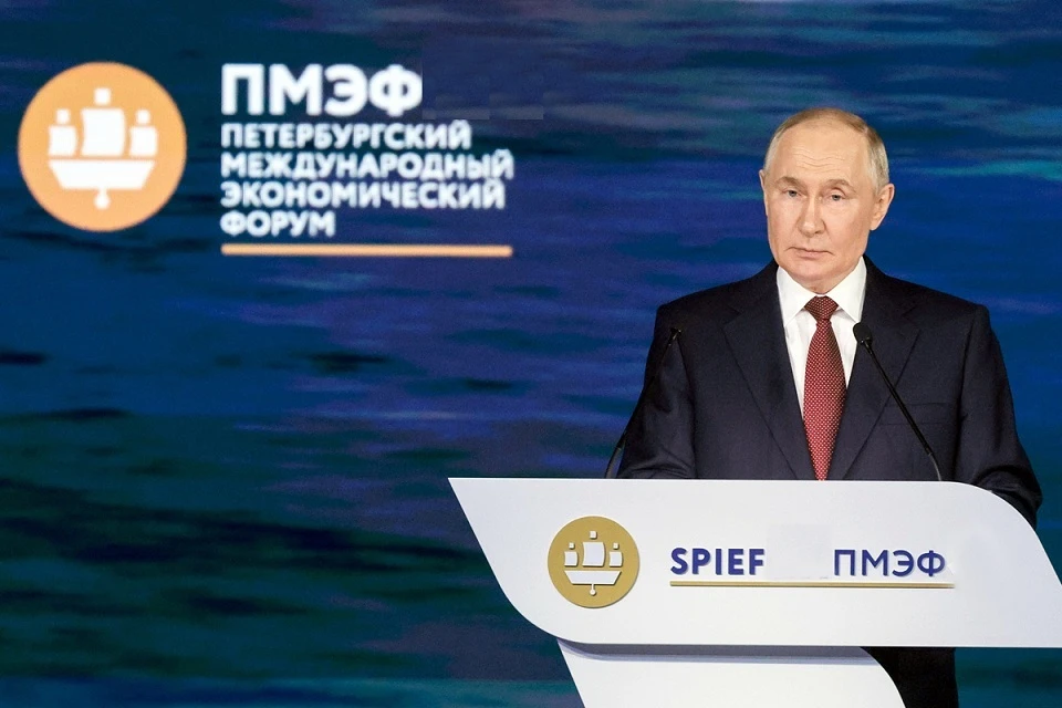 Путин оценил вклад БРИКС в мировую экономику Фото: Владимир Смирнов/ТАСС