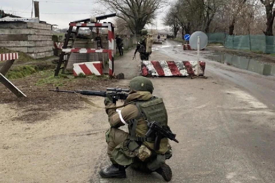 Продолжается зачистка территории