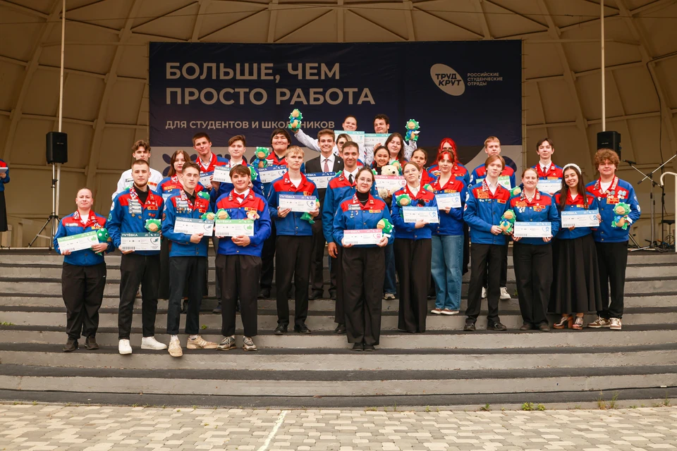 Более 3500 студентов Кузбасса начали третий трудовой семестр.