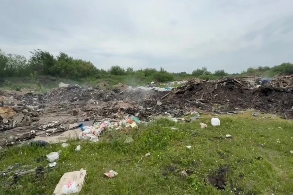 На берегу Ангары у Мегета нашли опасные отходы.