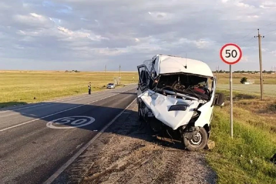 В аварии пострадали девять человек. Фото: пресс-служба прокуратуры Крыма