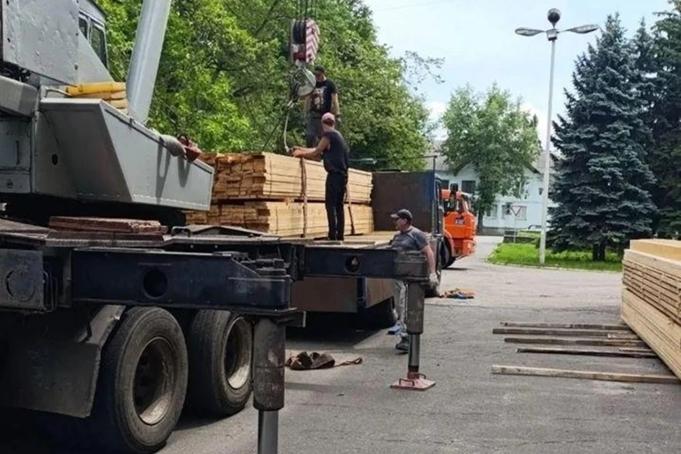 В Ясиноватой вскоре появится первый в округе молодежный центр. Фото: ТГ/Руппель