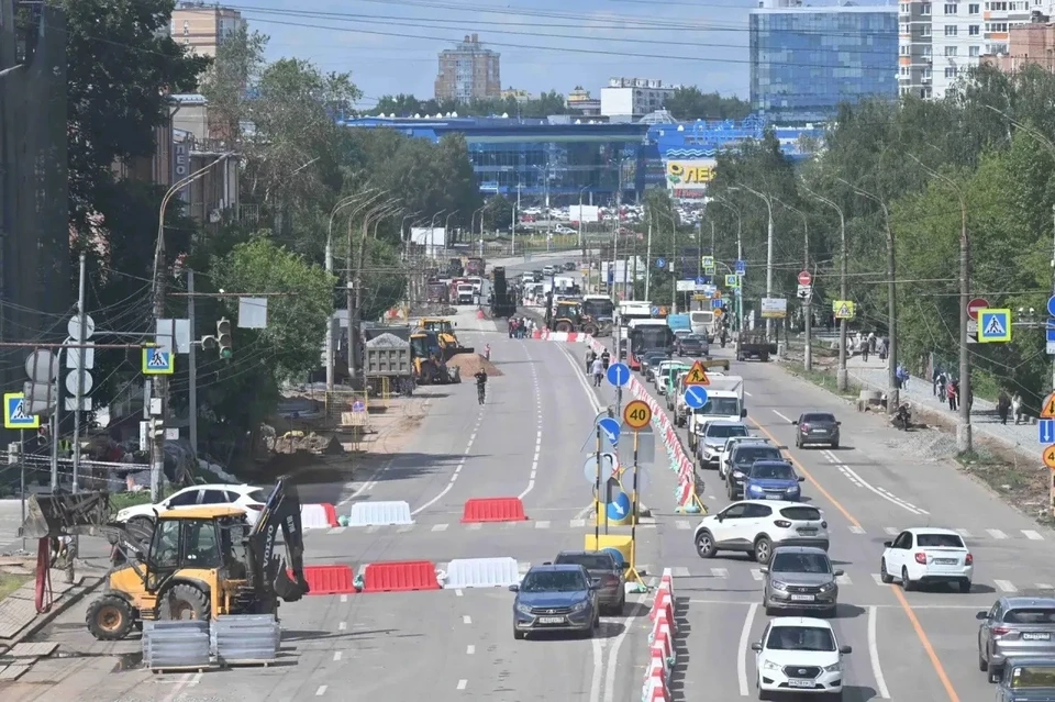 Ремонт улицы стартовал в ночь на 23 июня. Фото: vk.com/a.brechalov