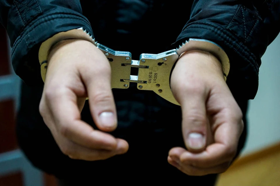 Мужчина жестоко расправился с сожительницей и ее родственницей.