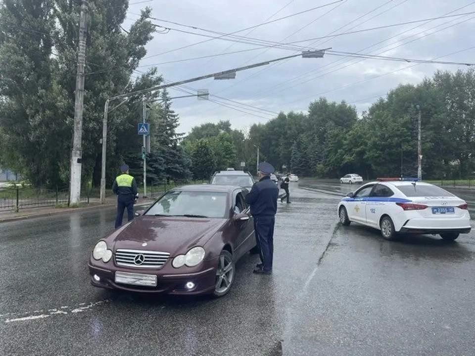 Госавтоинспекция проводит рейд «Нетрезвый водитель» в Калуге.