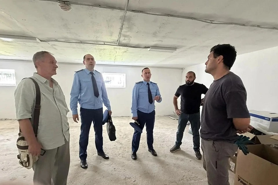 Ход работ проконтролировал зампрокурора области.