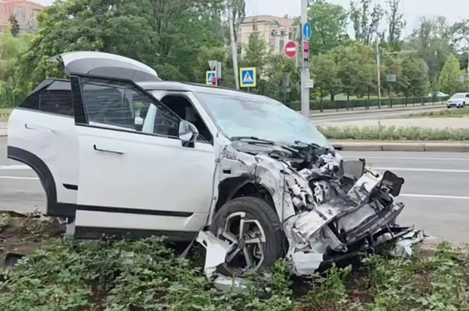 В результате аварии пострадали три человека. Фото: МВД по ДНР