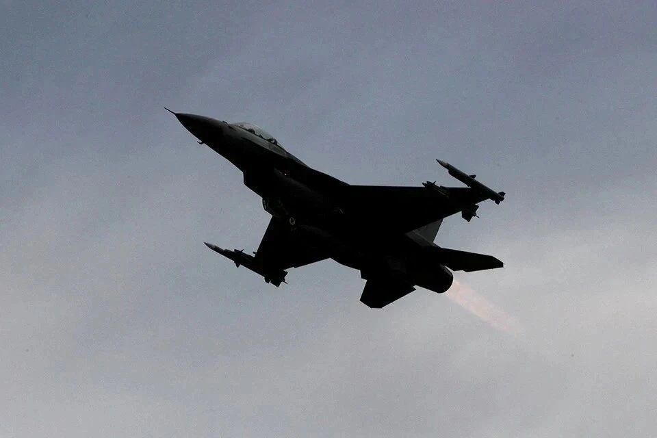 Tagesspiegel: потеря истребителя F-16 стала серьезным ударом для Киева