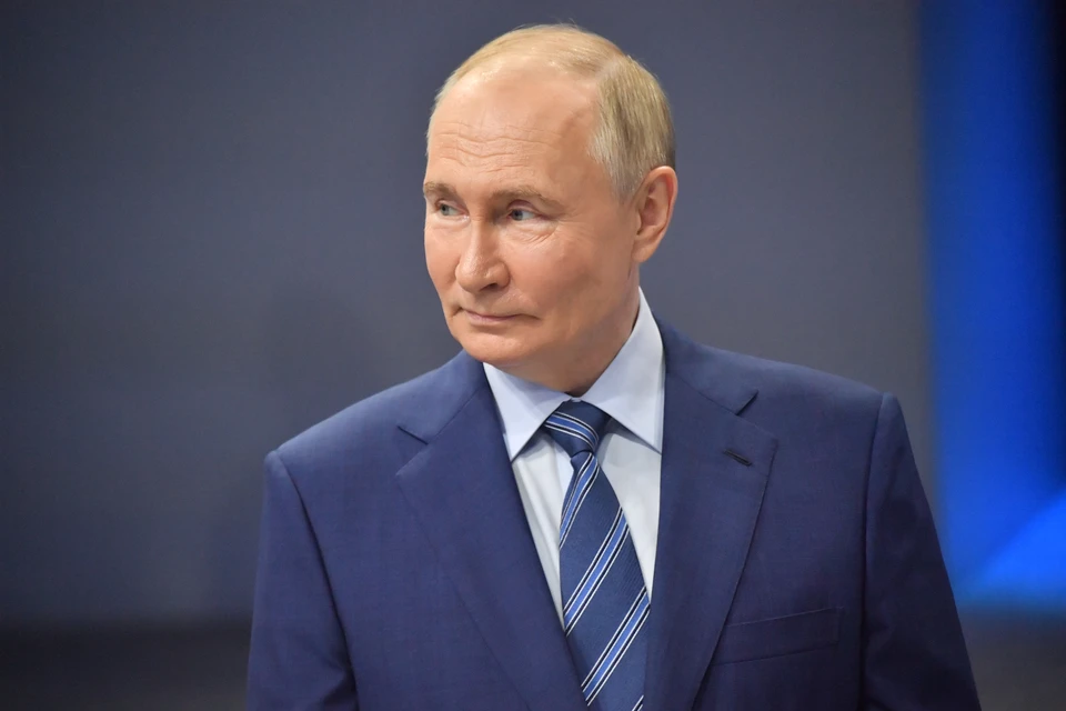 Путин вспомнил, как в юности удивится хаотичной застройке в чужом городе