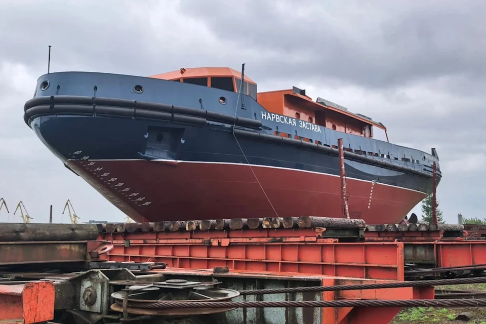 "Нарвская застава" отправилась на воду. Фото: Смольный