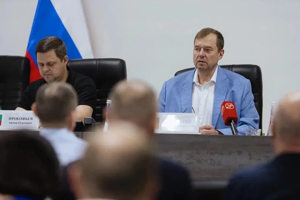 На областном уровне обсудили работу медиков в населенных пунктах вблизи ЛБС. Фото: Евгений Балицкий/МАХ