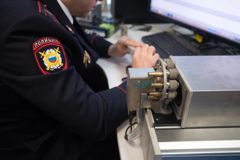 Водитель на Камчатке сбил пенсионерку на дороге и похитил ее