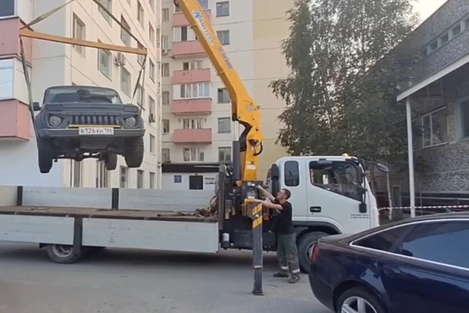 Скрин с видео соцсетей Сергея Елишева