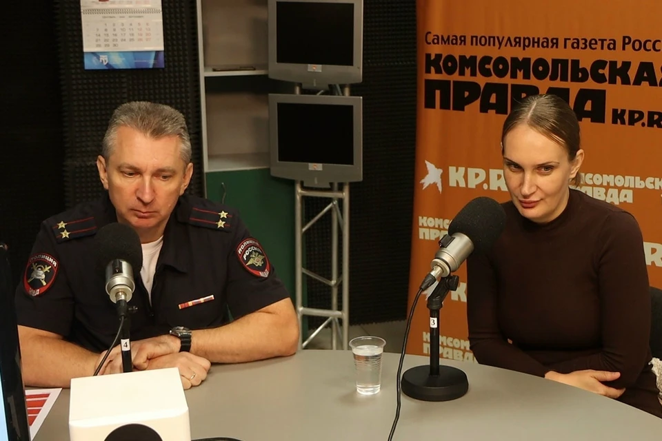 Павел Власов и Елена Кудряшова в тверской студии радио «Комсомольская правда»