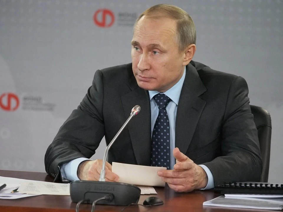 Президент России Владимир Путин отметил заслуги жителей Тульской области.