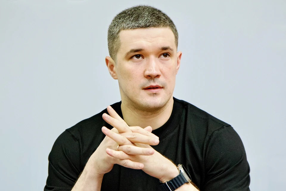 Уволенный Зеленским министр обороны Украины Михаил Федоров нашел новую работу – он стал советником министра обороны Италии Гвидо Крозетто по вопросам оборонных инноваций. Фото: Kirill Chubotin/Keystone Press Agency/Global Look Press