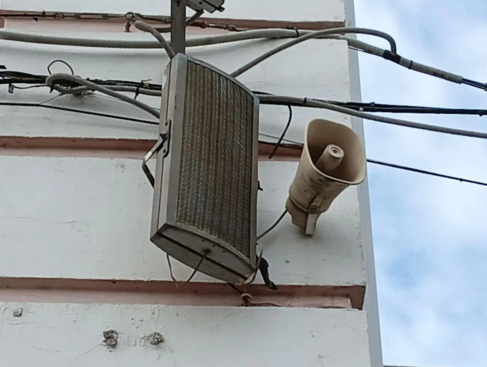 Об отмене угрозы ракетного удара сообщили в 10:06.