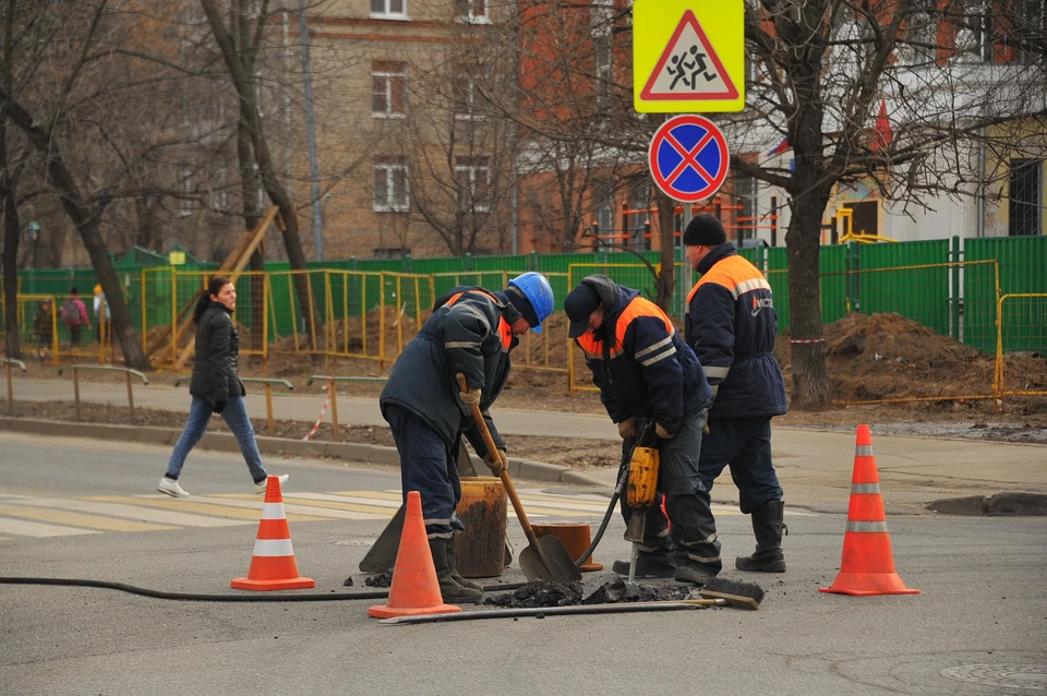 Продольные углубления уберут, в том числе, с Нахимова, Балтийской и Осенней