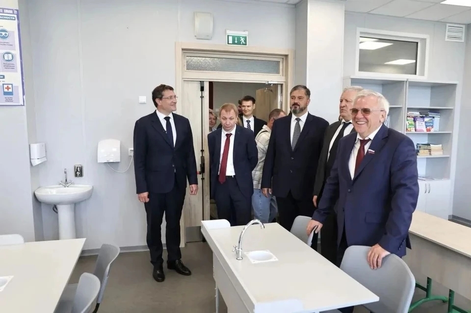 Школа имени Молева открылась в Дзержинске. ФОТО: Соцсети Михаила Клинкова.