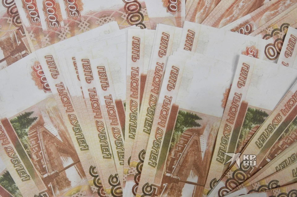 Средняя зарплата у учителей составила 129 тысяч рублей