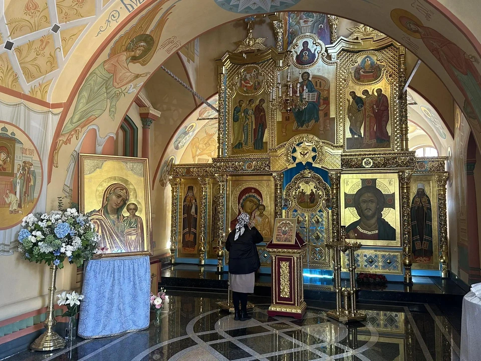 Люди приходят со своими мыслями