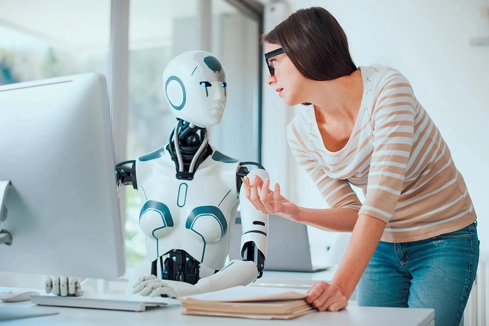 Развитие ИИ не означает, что ученые станут ненужными. Фото: Stock-Asso/Shutterstock/Fotodom