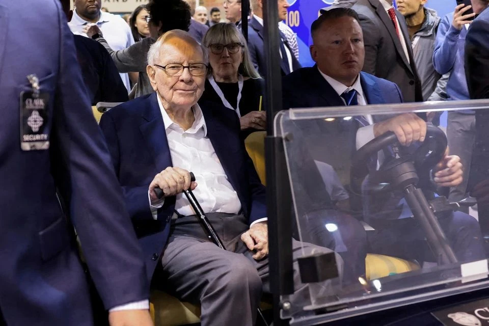 Уоррен Баффет покидает пост главы совета директоров Berkshire Hathaway