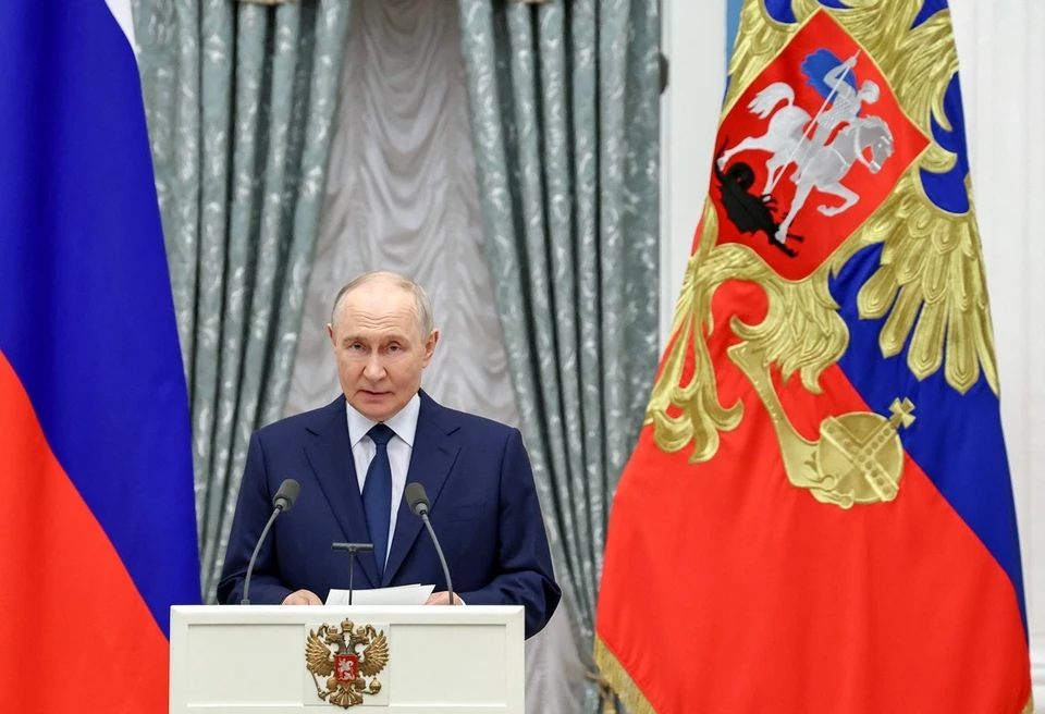 Владимир Путин предупредил Запад, что Россия готова ответить на угрозы войны