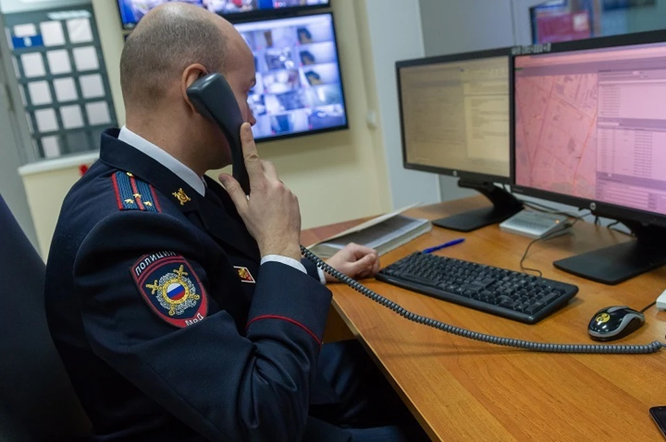 Сотрудники полиции задержали двоих подозреваемых.