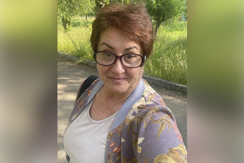 Елена мечтает узнать информацию о своих корнях и познакомиться с кровными родственниками. Фото: личный архив.