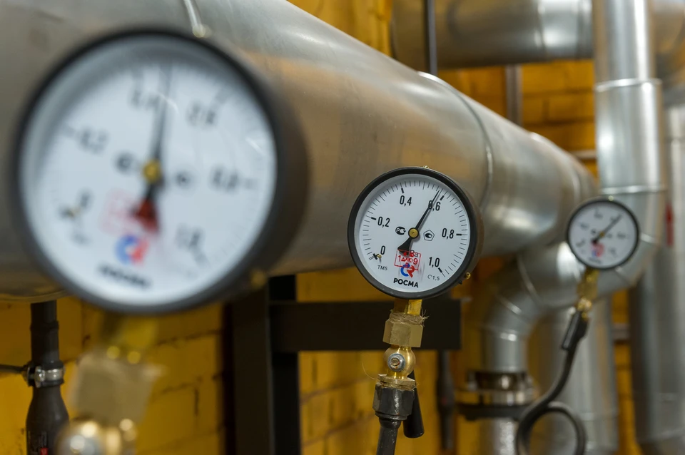Проблемы с горячей водой начались после отключения газа в частной котельной.