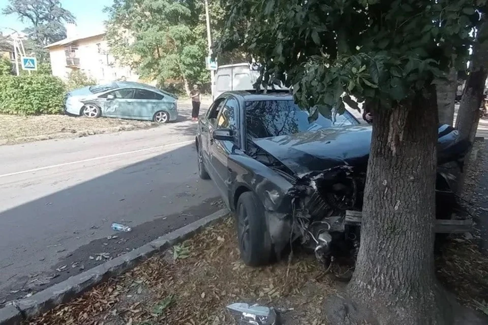 В Куйбышевском районе Донецка произошло ДТП, пострадал годовалый ребенок. Фото: МВД по ДНР