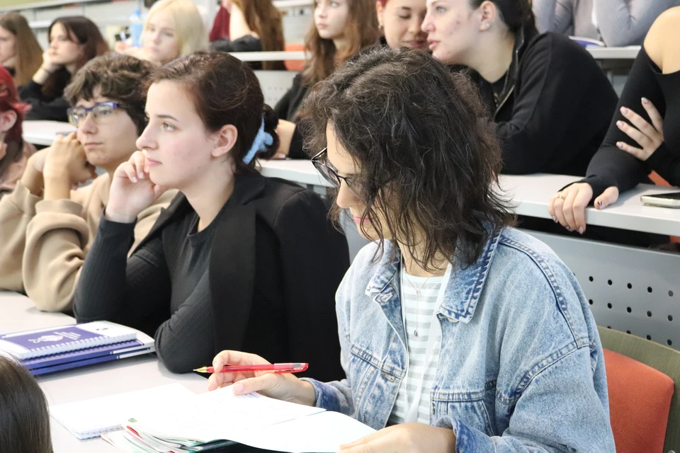 Событие вызвало большой интерес у молодежи. Фото: СевГУ