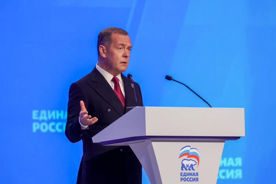 Медведев напомнил Сикорскому, что Польша всегда проигрывала войны с Россией. Фото: Shatokhina Natalia/GLOBAL LOOK PRESS