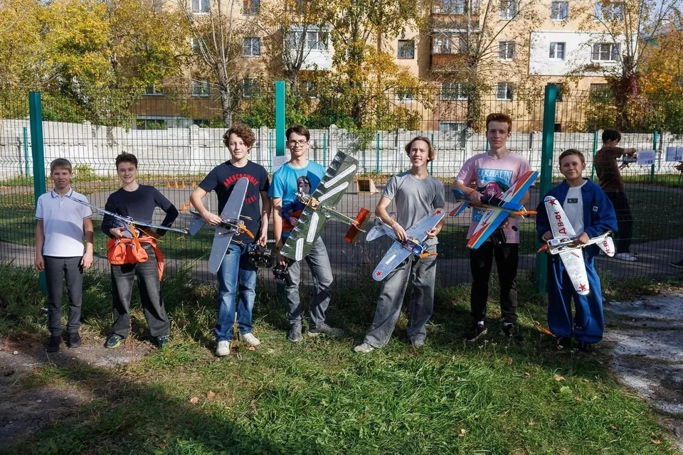 На фестивале «Сборка» в Дзержинске собрались свыше 200 юных изобретателей. ФОТО: Соцсети Михаила Клинкова.
