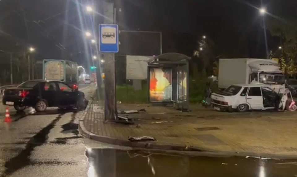 Три человека пострадали в ДТП на Московском шоссе в Нижнем Новгороде.